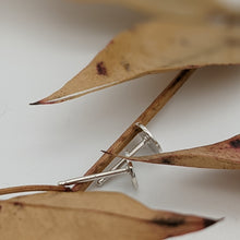 Load image into Gallery viewer, Nena Earrings