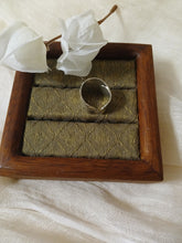 Load image into Gallery viewer, Twisted Sterling Silver Ring with Rope
