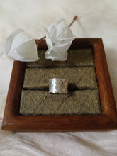 Load image into Gallery viewer, Textured Sterling Silver Ajustable Band Ring
