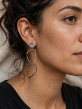 Load image into Gallery viewer, Mix Metal Gio Party Earrings
